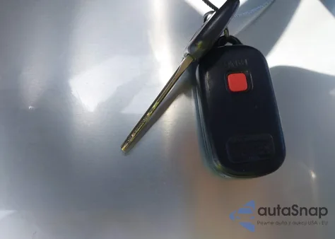 2004 Toyota Corolla Ce/Le/S z USA, uszkodzony, nr VIN 2T1BR32E44C272426